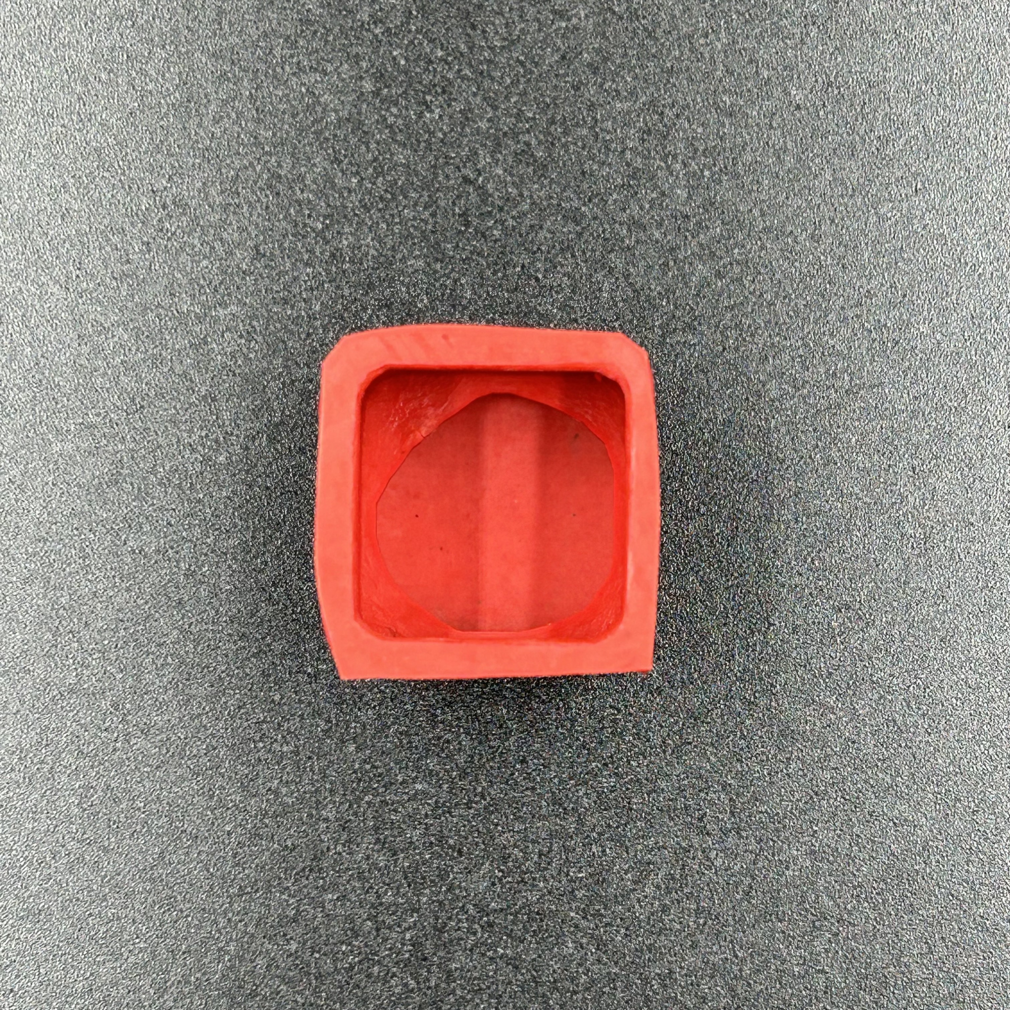 E918E921-43B0-46AA-BABC-B83E60A53B71