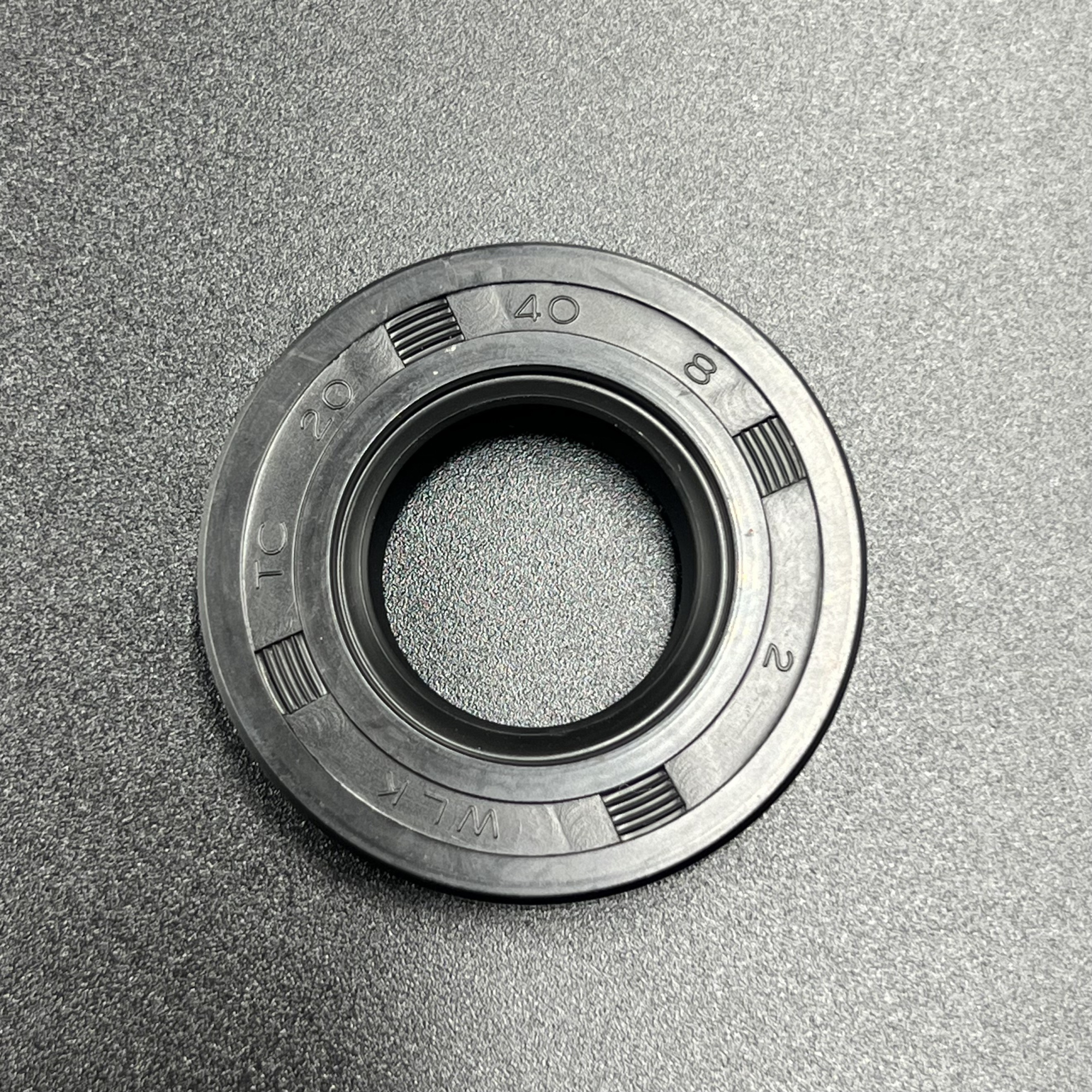 8184E8BB-AB4E-4244-8B5C-64B68B3AD691