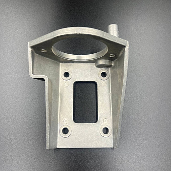 Крепление электростартера Suzuki DT25-30 (Suzuki)