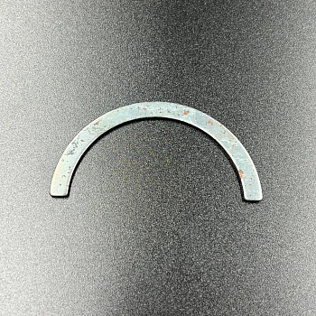 Полукольцо фиксации коленвала Tohatsu 9.9-18 (YUELANG)