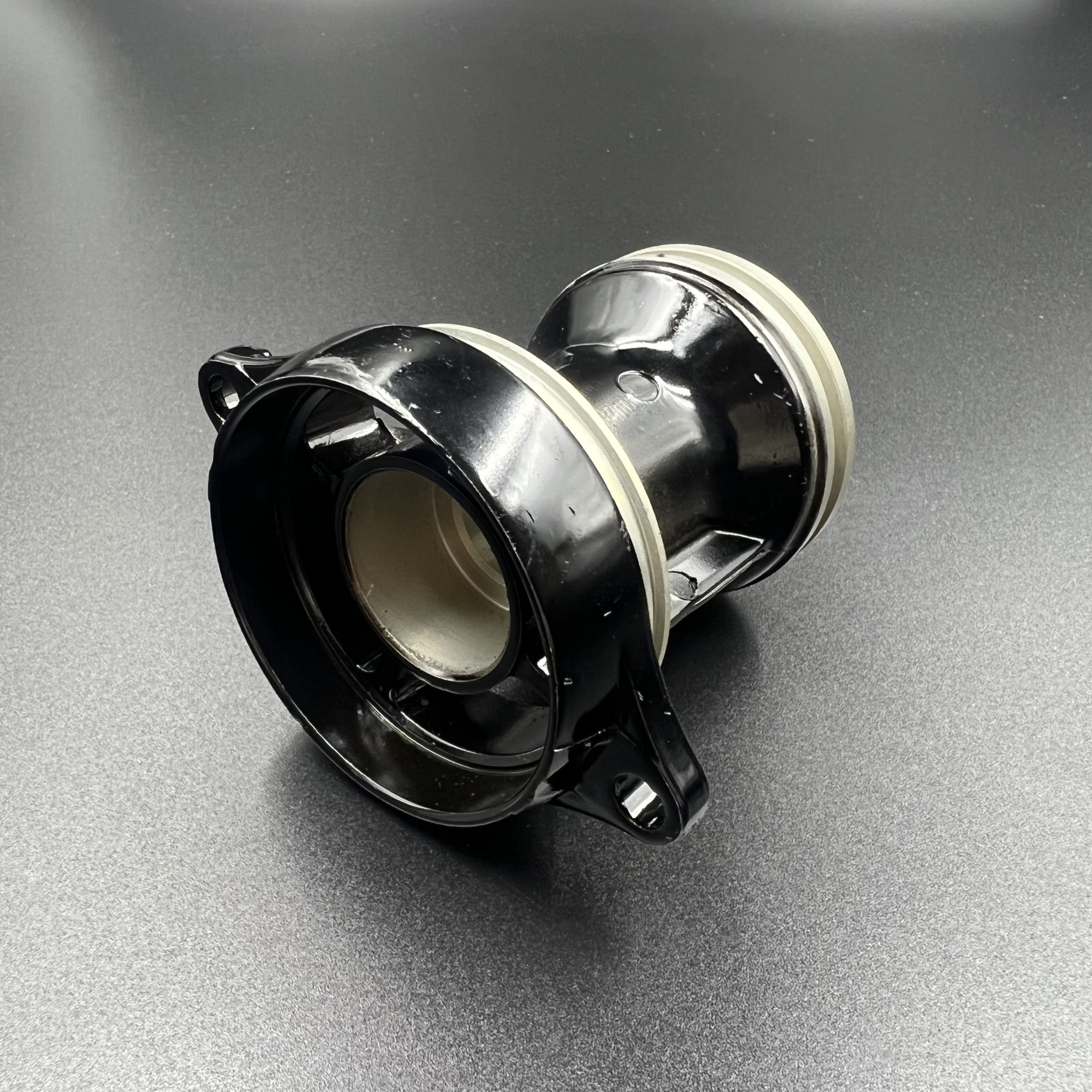 C71F6D36-3ECC-41C6-B293-2F1C85D3C6CD