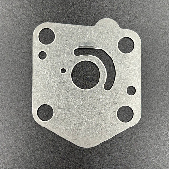 Пластина помпы охлаждения Suzuki 9.9-15, DF9.9-15 (WUHU)