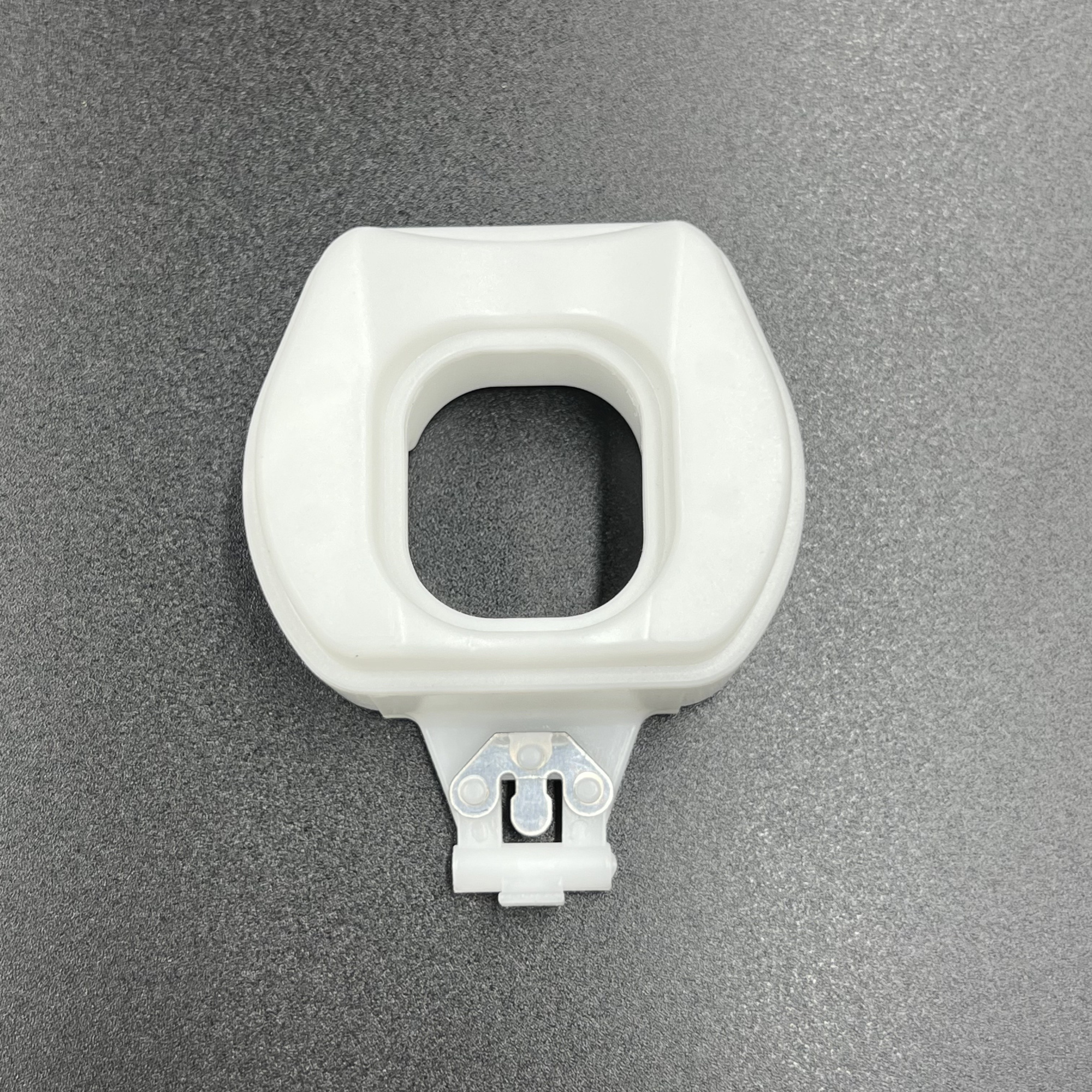 C14AE735-E5D5-4D6D-9F73-D2B6FE24CED4