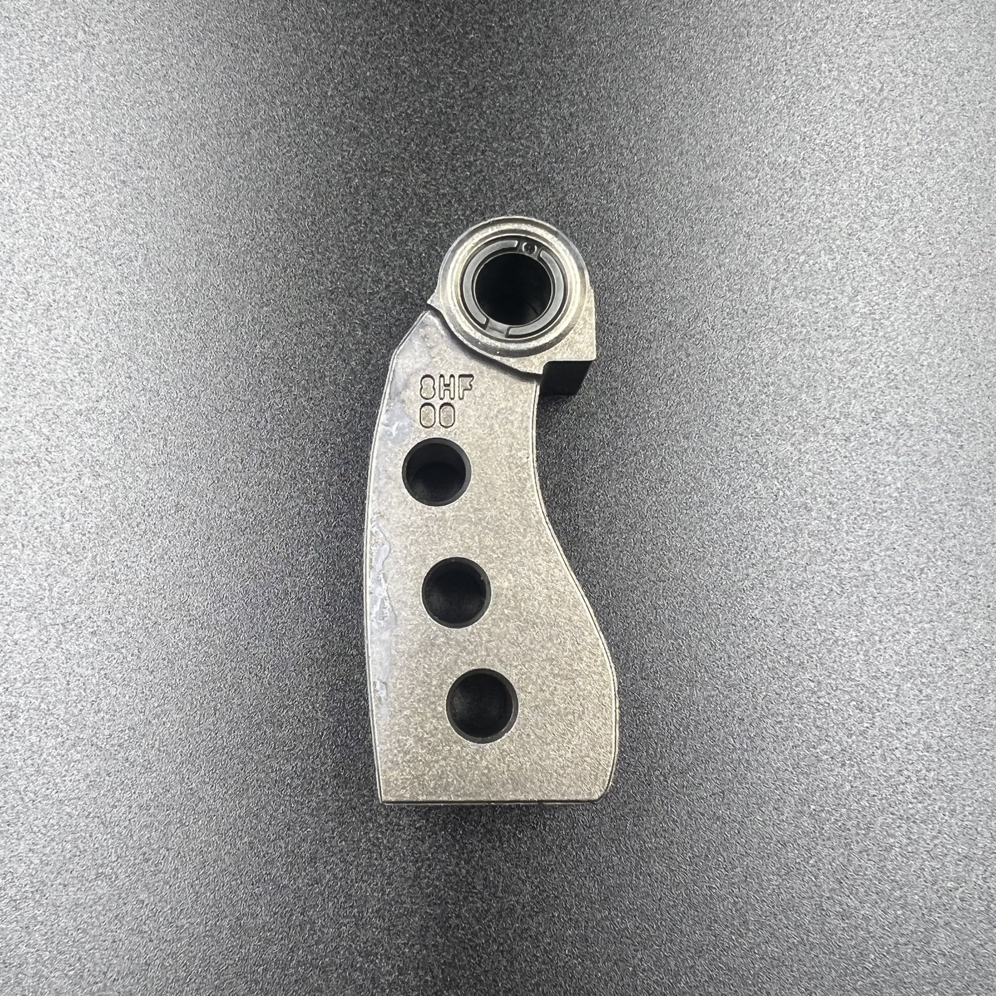 6914A69A-A759-44FF-93E2-386806C0C54A