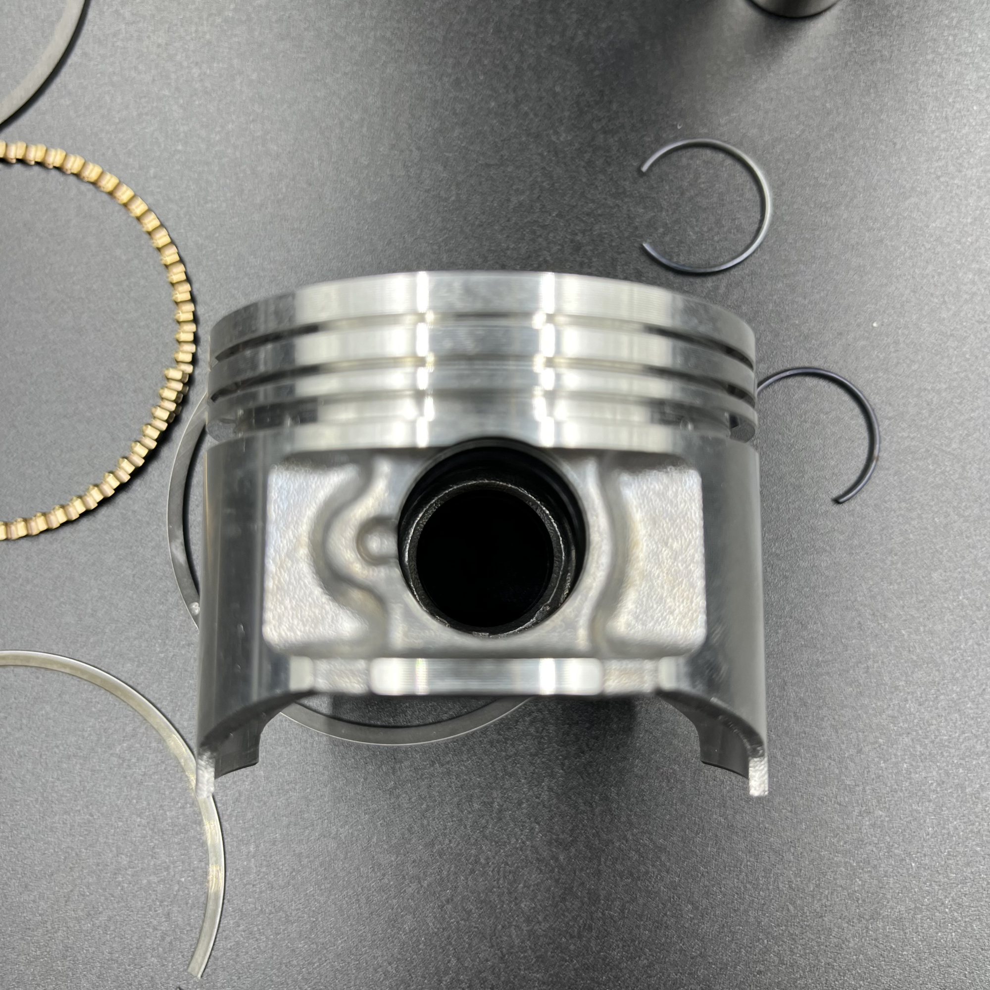 E06BEB32-0206-45F1-A323-9752F3D30970