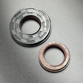 Комплект сальников Polaris 600 (5411394; 5415026; 5412798; 5414096) (KINETIX)