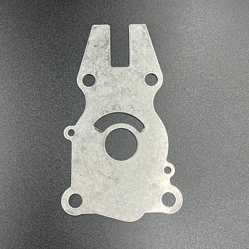 Пластина помпы охлаждения Yamaha 40-50, F30-60(PREMARINE)