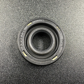 Сальник Tohatsu (369-60223-0) (10x24x8) (Tohatsu)