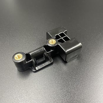 Тяга замка капота Suzuki DF150-175/DF150-200A (Suzuki)