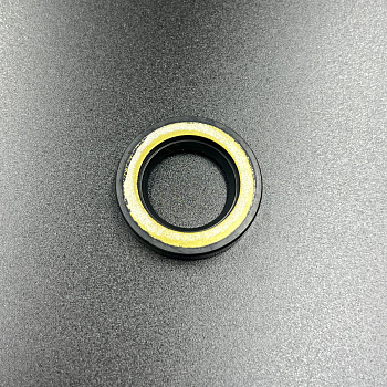 Сальник Yamaha (93101-22M00; 93101-22067) (22x36x7) (Kacawa)