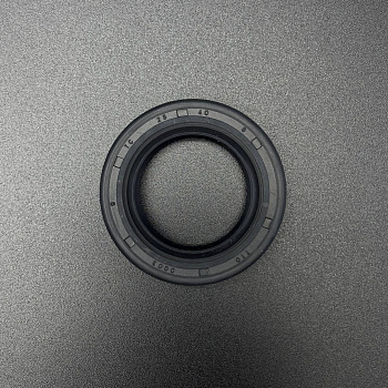 Сальник помпы MERCRUISER D2.8/3.0/3.6/4.2L; CMD 2.8/4.2L (26-816818) (Quicksilver)