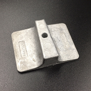 Анод редуктора Yamaha 9.9-30, F8-F25 () (61N-45251-01) (MARTYR)