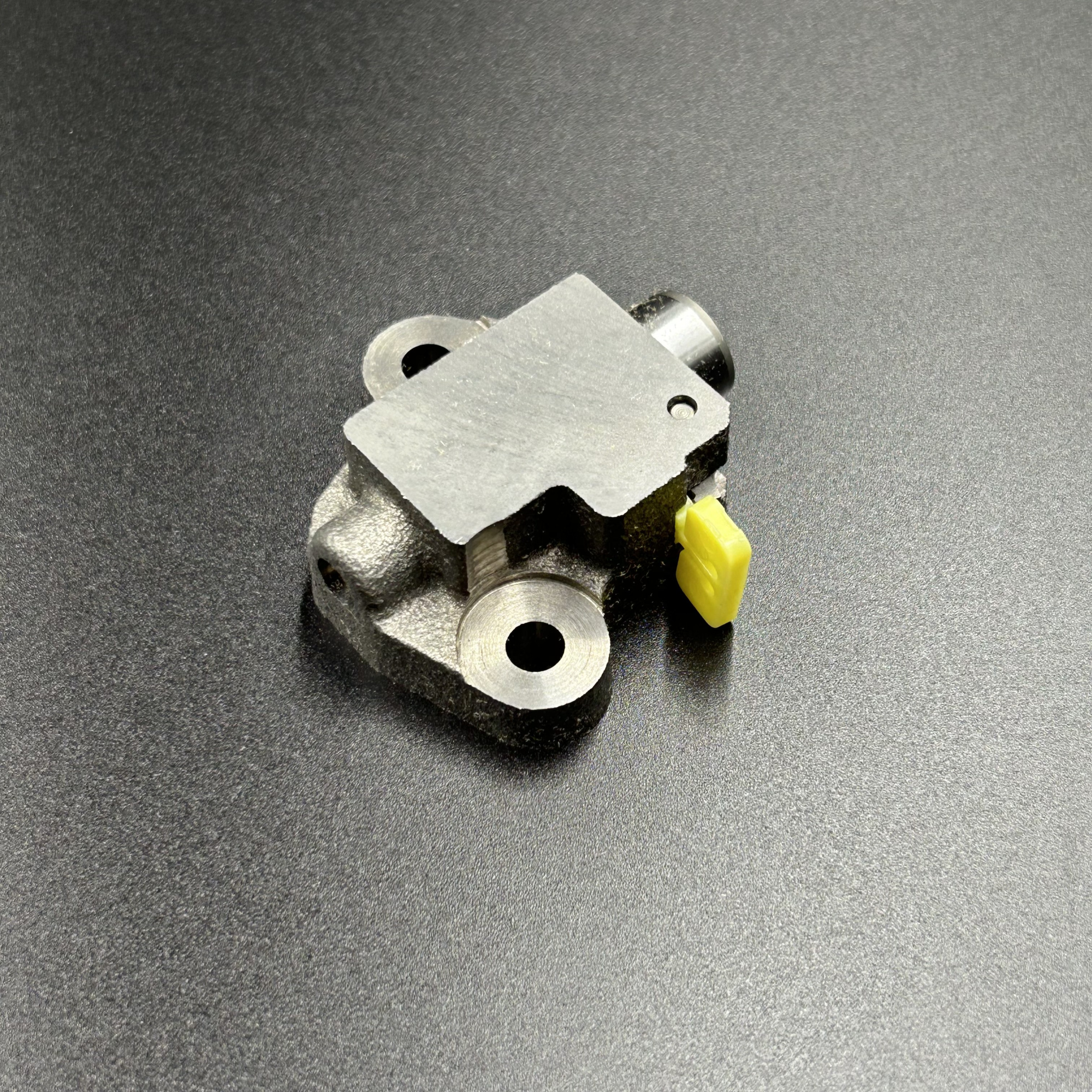 993328A4-CD4C-4AFC-8527-C9608D3E1A5C