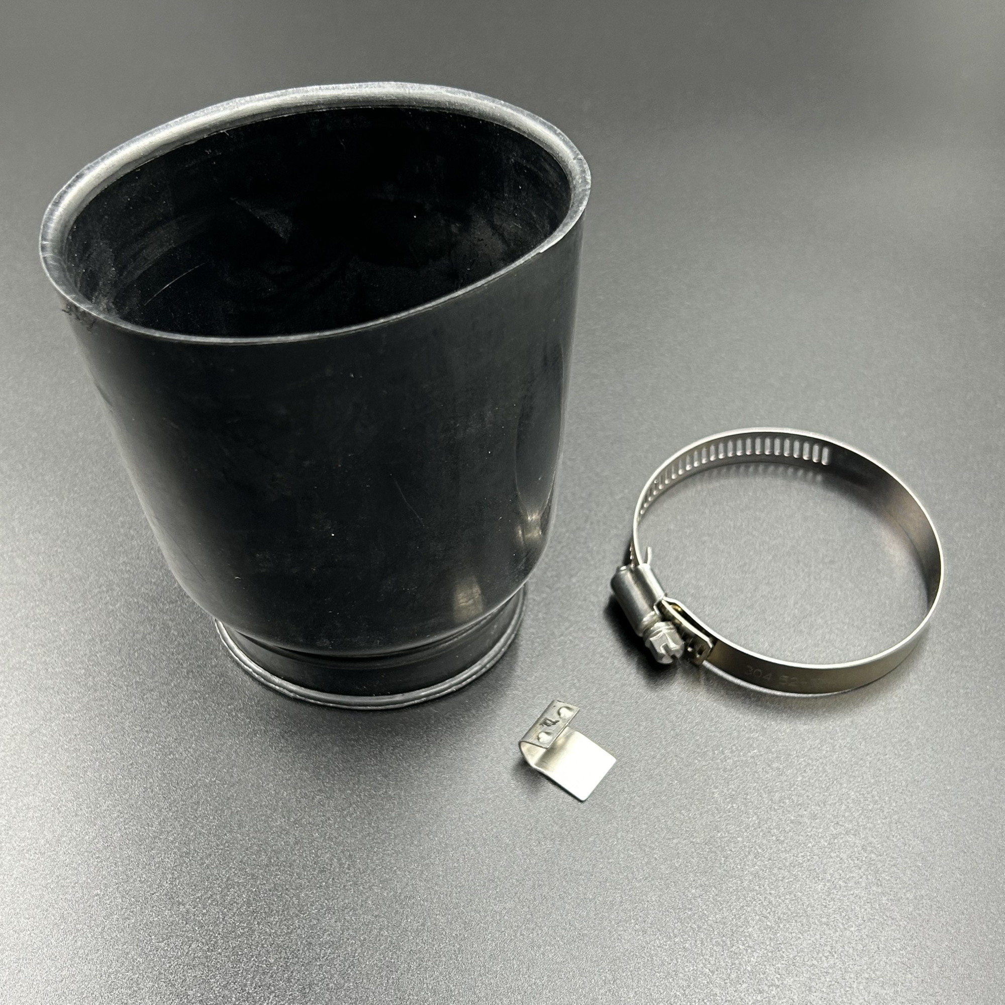 EFC2EAEA-127F-487A-9D9A-65A3D1C1567B