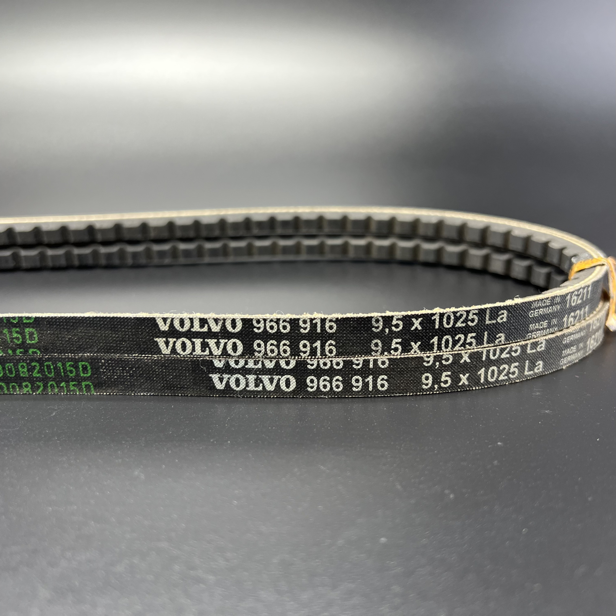 5C3A4029-0F3E-4578-A8E1-2B61E7BC20C8