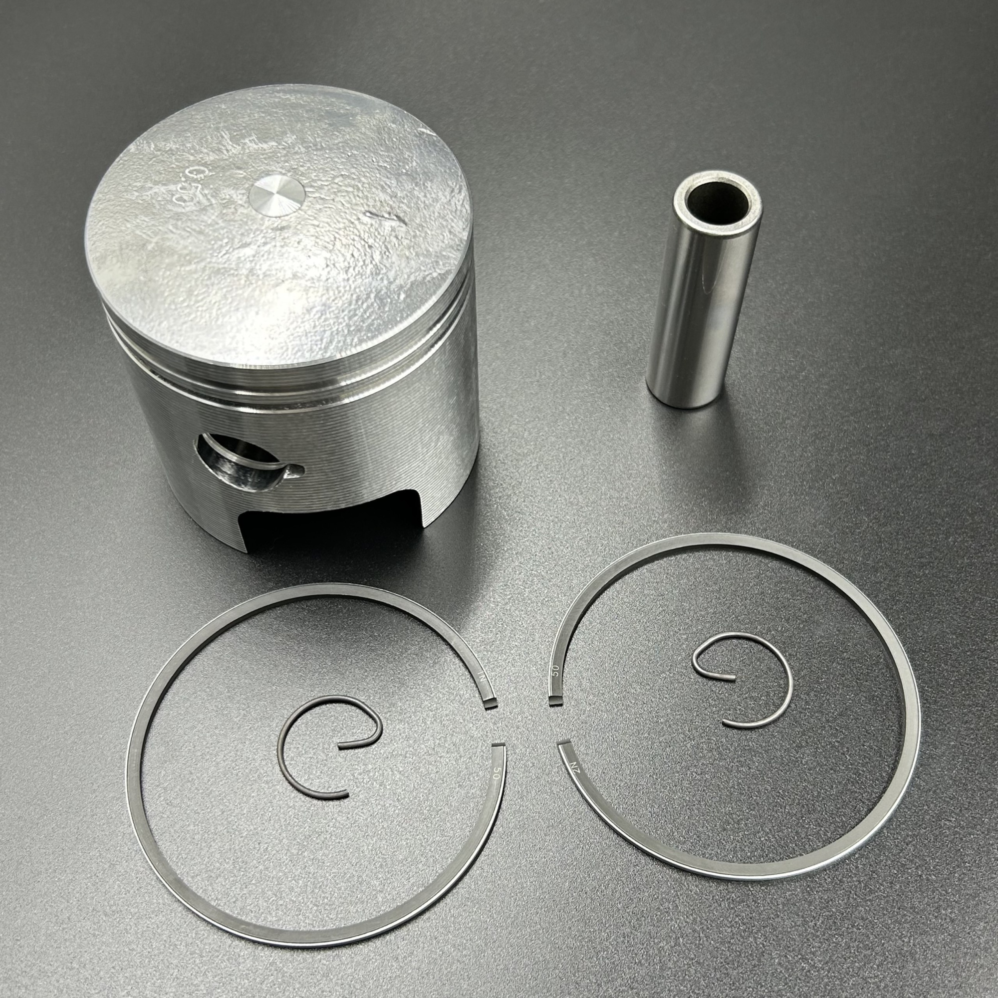 photo_5262457170061028913_w