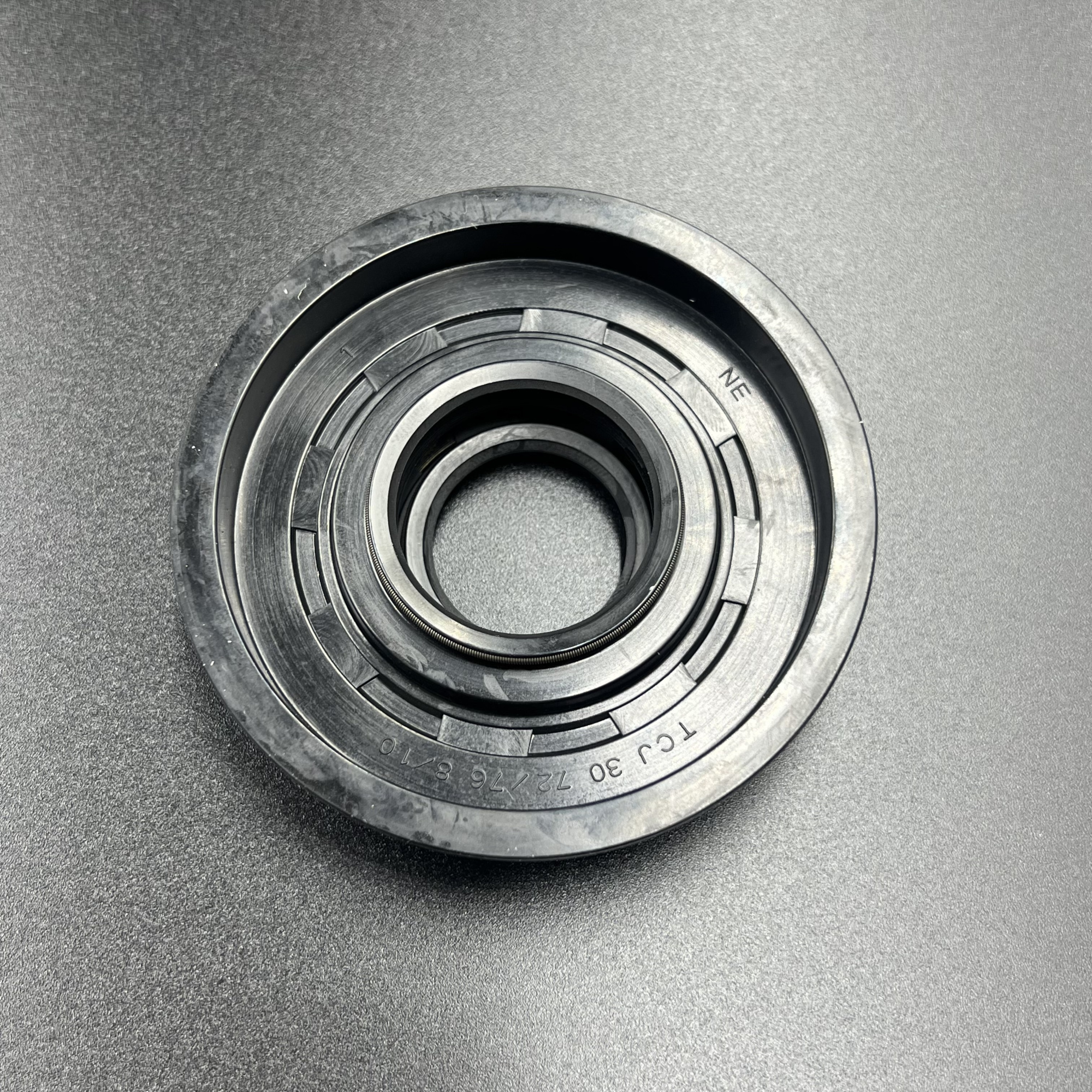 5DA31B93-EF74-44BE-BC9C-707E7ED37031