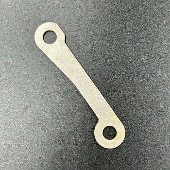 Пластина крепления корпуса помпы Yamaha 25-30 (YUELANG)