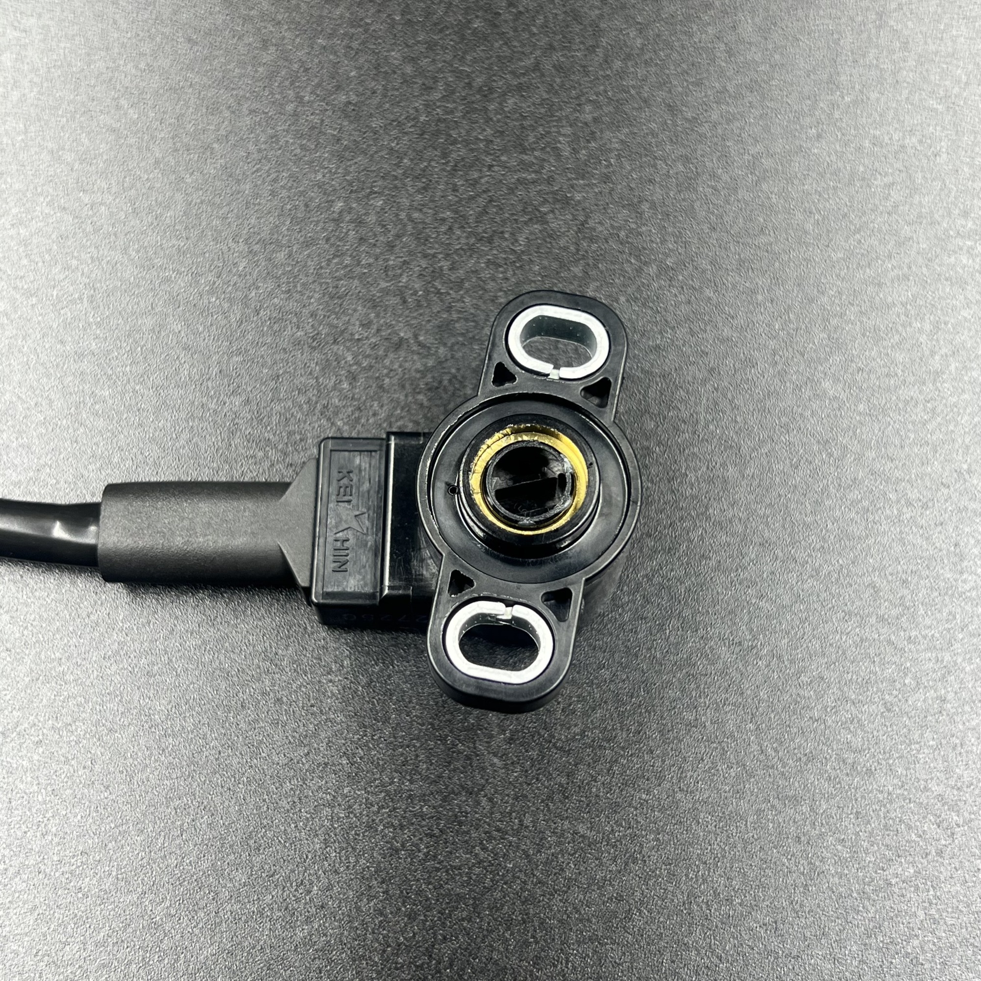 71ED8140-CDC4-4716-A835-6157A594B95E