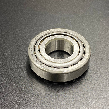 Подшипник роликовый вертикального вала нижнего редуктора угловой колонки Mercruiser Alpha Gen II (Me