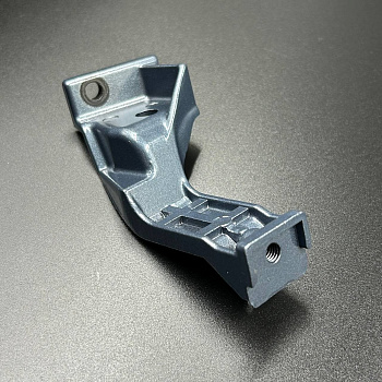 Крепление оси поворота двигателя Yamaha 25-30 (YUELANG)