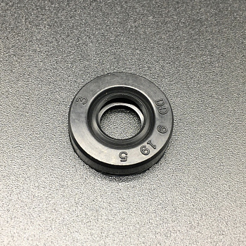 Сальник Yamaha (93106-09014) (9x19x5) (TM)