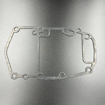 Прокладка под проставку блока Suzuki DT20-30 (Omax)