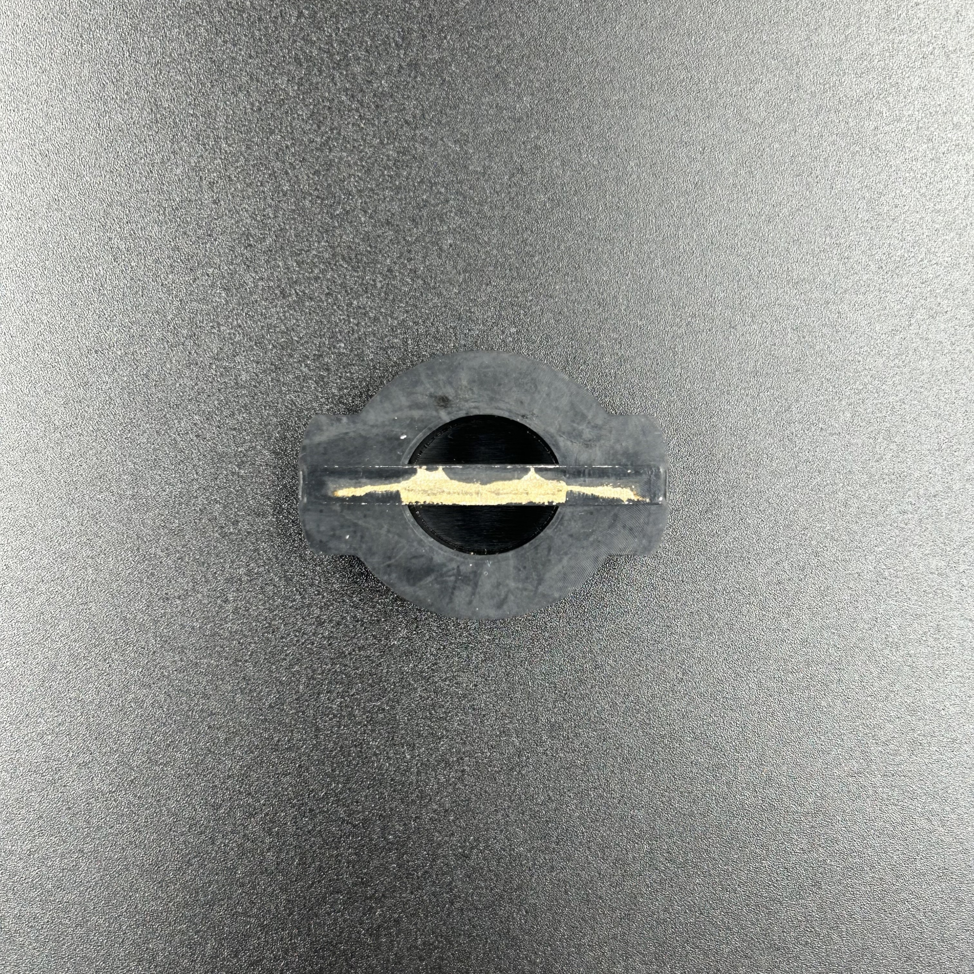 A5C837FA-55C7-44F4-94BD-E054B6155174