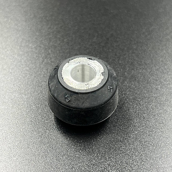 Демпфер опорный резиновый Tohatsu 9.9-18 (Верхний) (YUELANG)