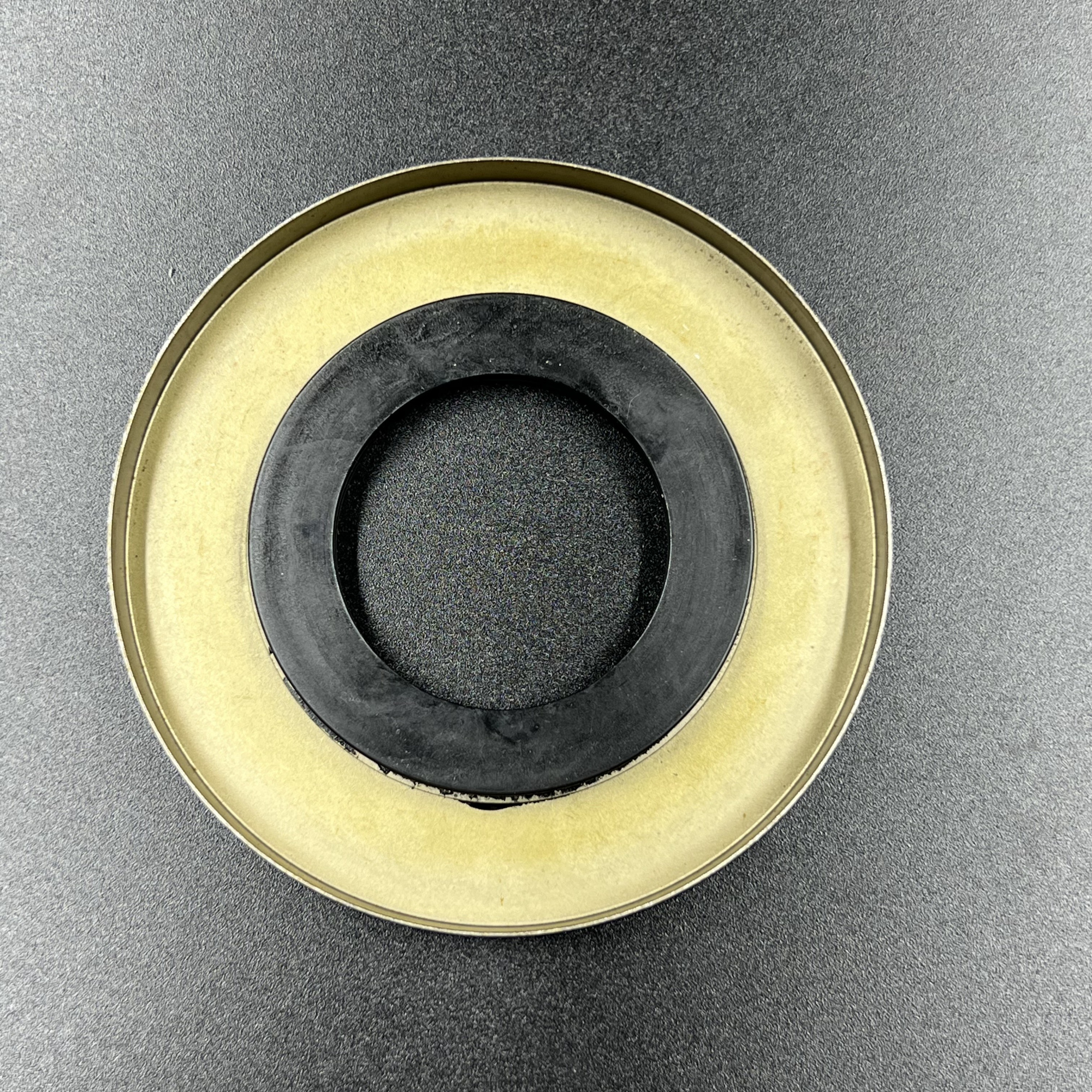 BC2BA739-DBE7-4AC1-8AB5-C24756434263