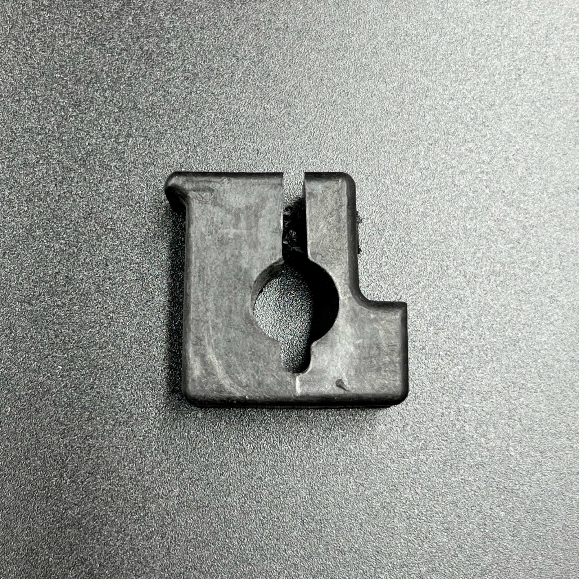 D65D2FF1-C2C6-4F7A-BAA1-3D090870477D