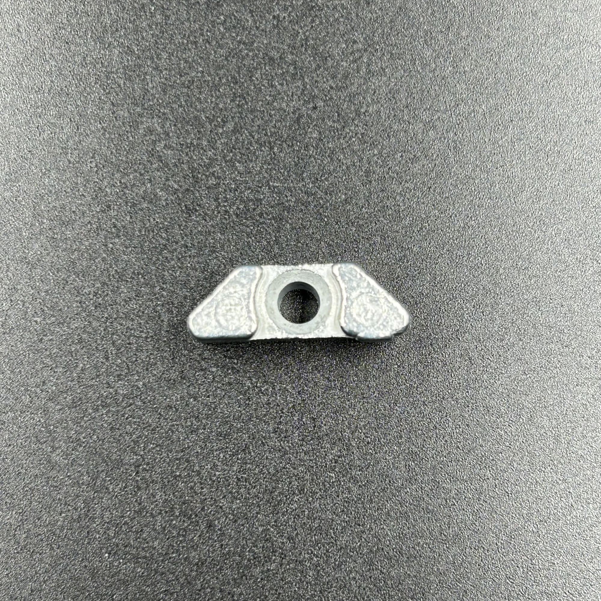 DBB4AC33-7F00-4D98-A666-0D7E76739912