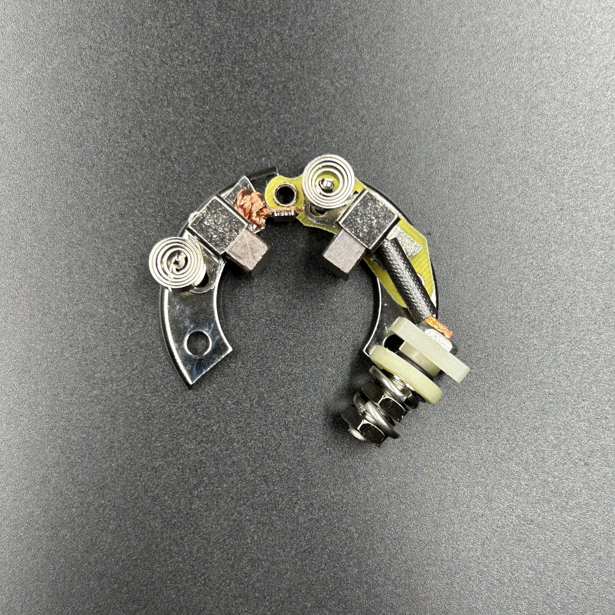 25AD73DD-784F-40E6-BF86-DE47E57D4248