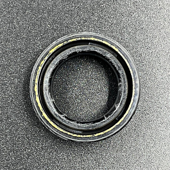 Сальник Tohatsu (346-60111-0) (18x28x8) (Tohatsu)