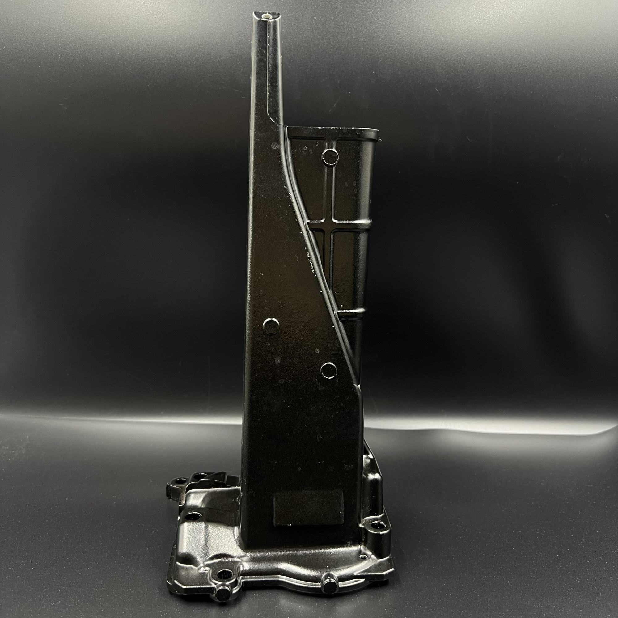 12AE8F93-4FC7-4561-9B4C-0A53BE256BF8