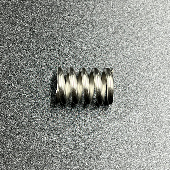 Пружина тормоза станины Tohatsu 2,5-3,5/MFS2A (YUELANG)