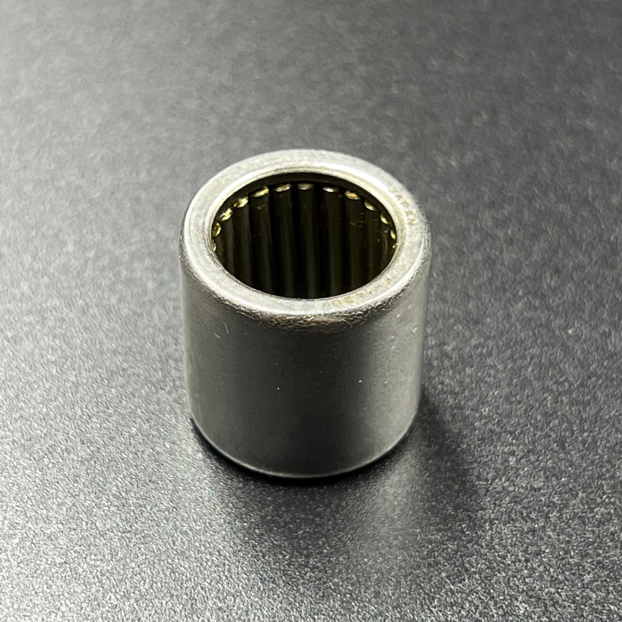 E8747662-7B18-42E4-B563-4C5499451020