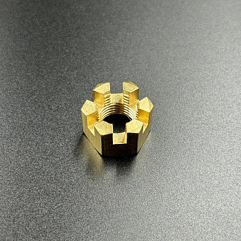 Гайка крепления гребного винта Yamaha 20-30, F20-25 (KACAWA)