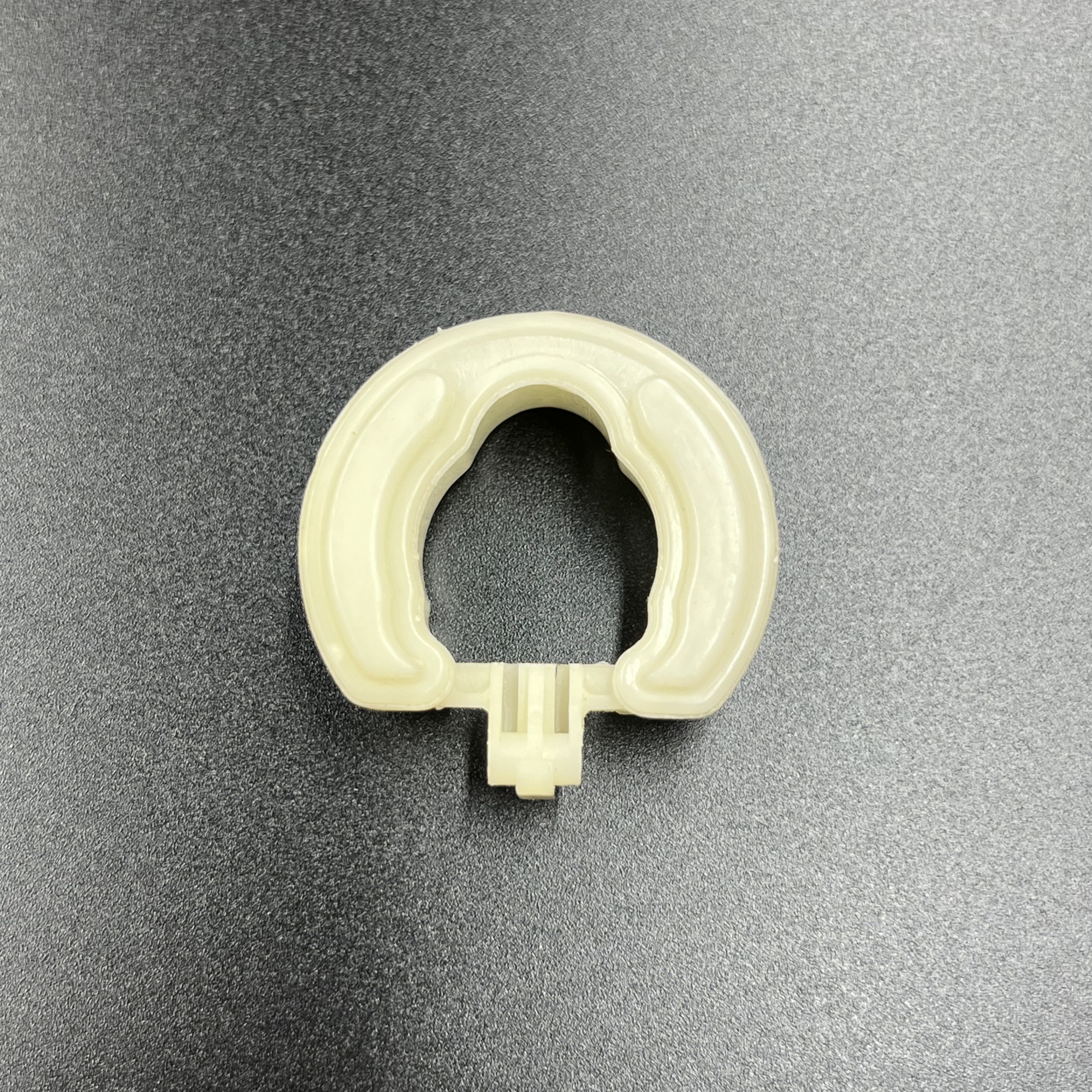 98432BD3-F000-407C-B415-258D96DDE7DF