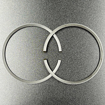Кольца поршневые, комплект на один поршень Suzuki DT9.9-15 (толщина 2mm) (STD) (Omax)