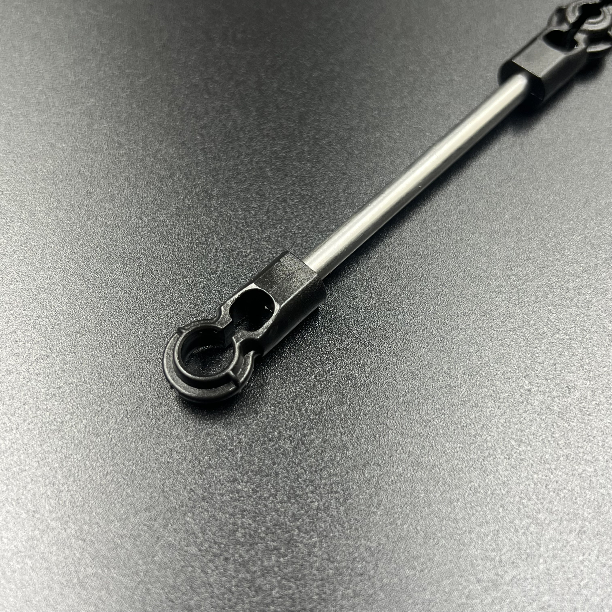 BA5A3975-9E71-414D-869F-CE7D9E9777D2