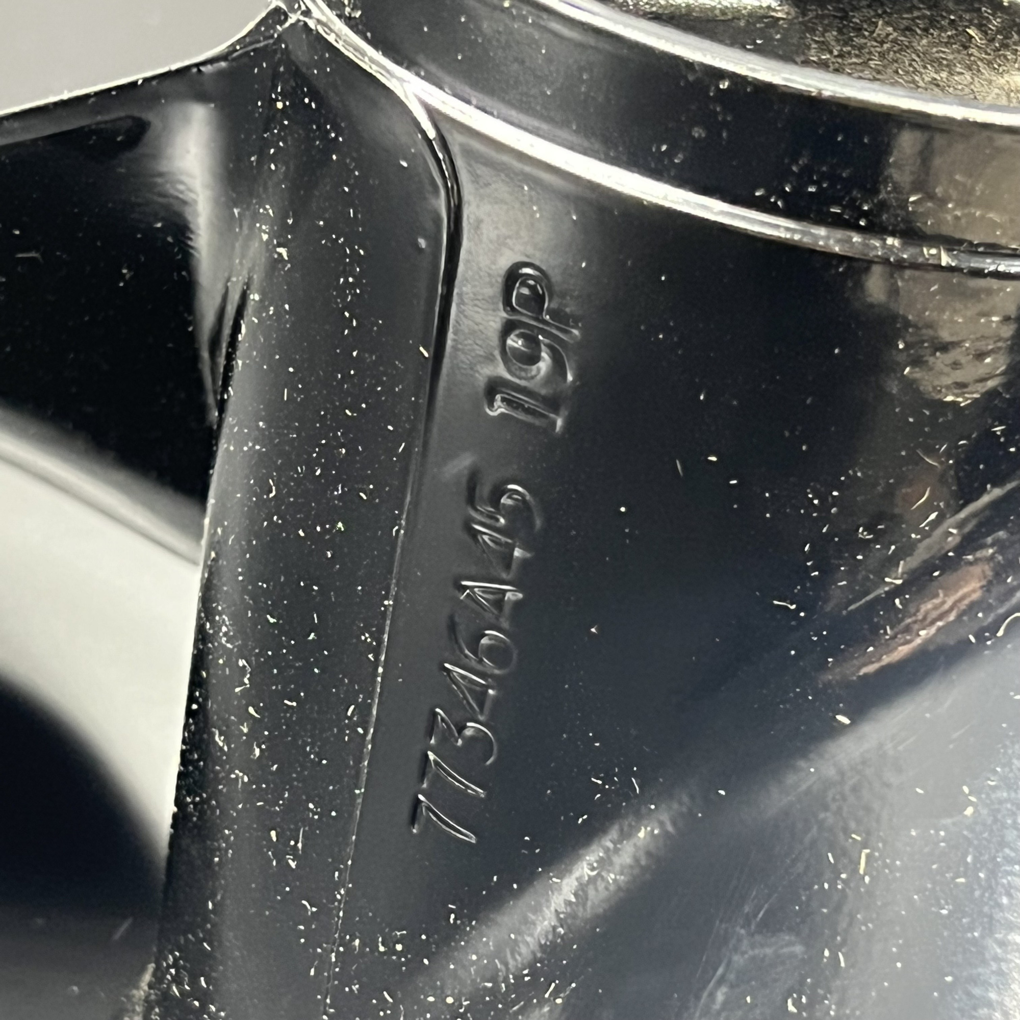 4D80002C-6DA8-4DF6-8B5F-A25443742919