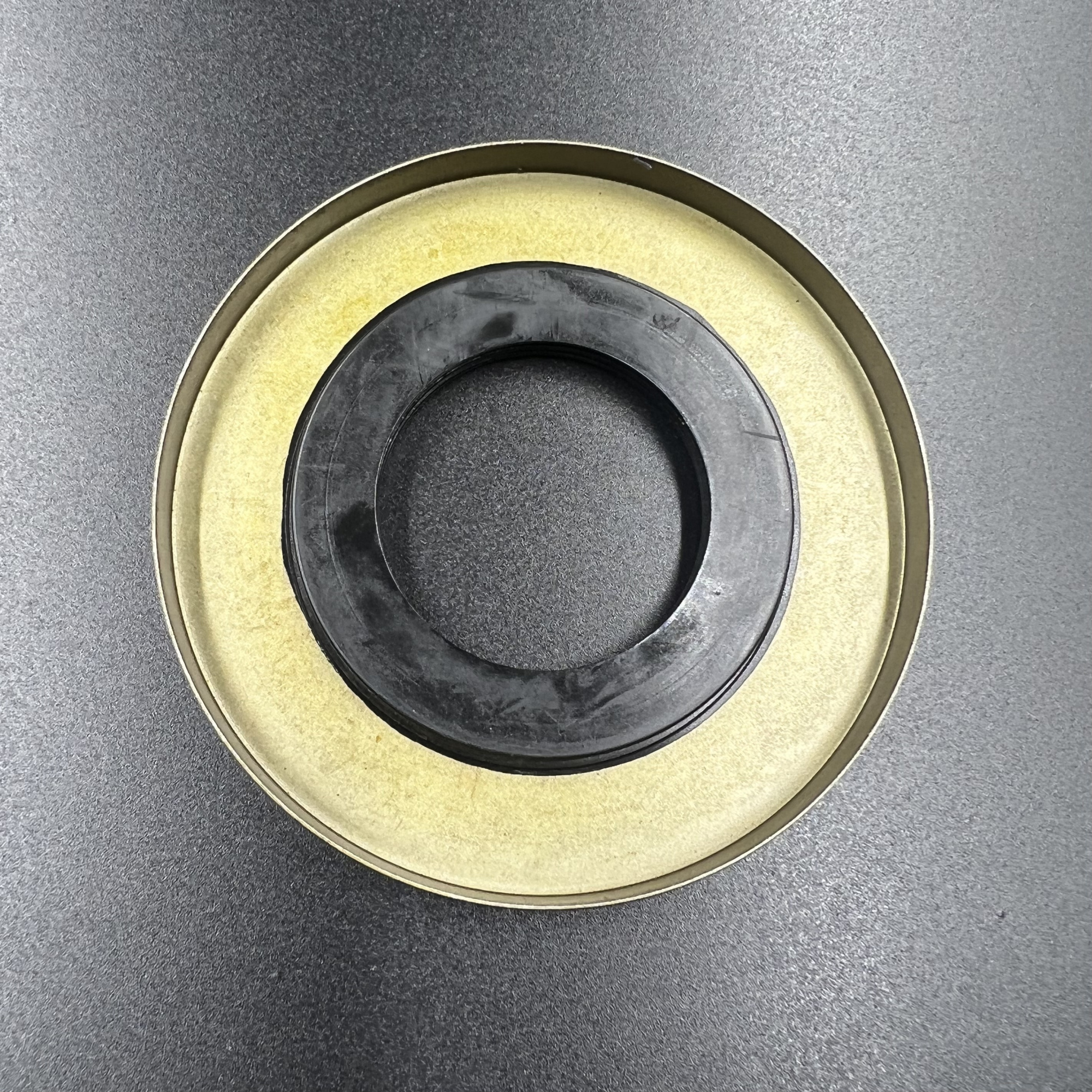 89D6F489-1BE4-4EA0-8339-EBC1CF6DF43B