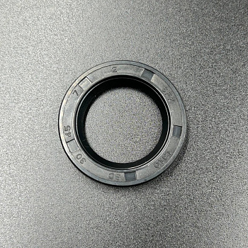 Сальник Yamaha (93101-30M17; 93101-30002) (30x45x7) (Osaka)