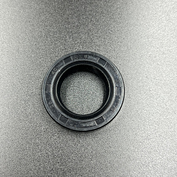 Сальник Tohatsu 40-50 (334-00122-1; 26-8537077) (25x40x8) (PREMARINE)