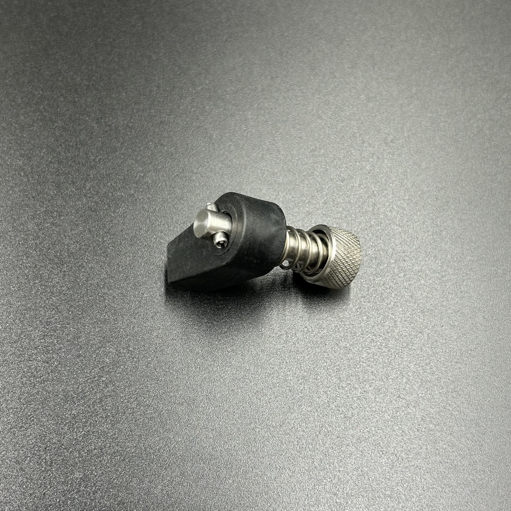 F973C8D0-599C-4DA8-9057-3DC281AA5242