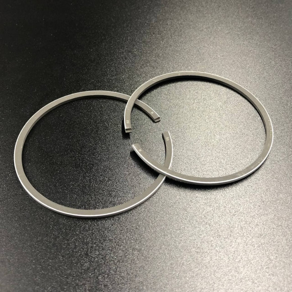 Кольца поршневые, комплект на один поршень Suzuki DT20-30 (0.50mm) (Omax)