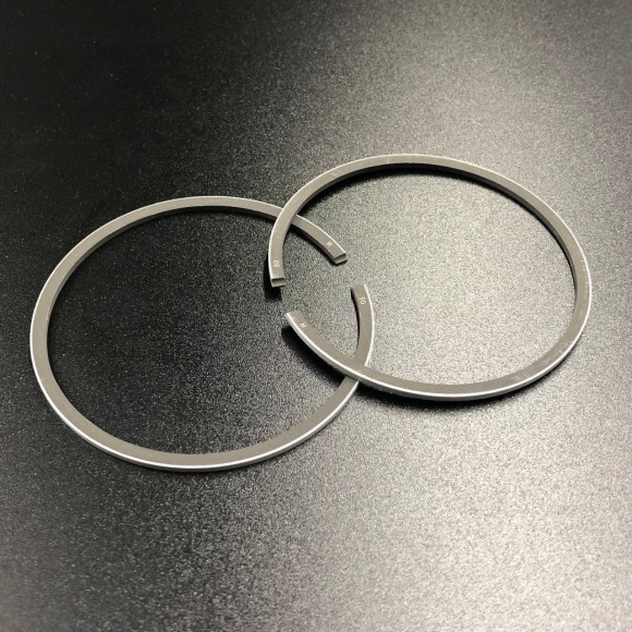 Кольца поршневые, комплект на один поршень Suzuki DT20-30 (0.50mm) (KACAWA)