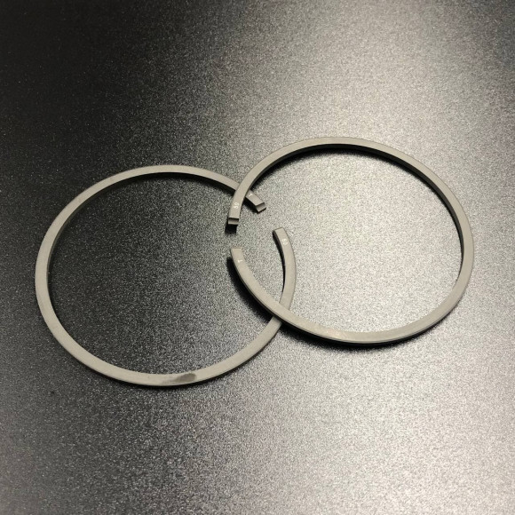 Кольца поршневые, комплект на один поршень Tohatsu 25-30 (0.50mm) (Omax)